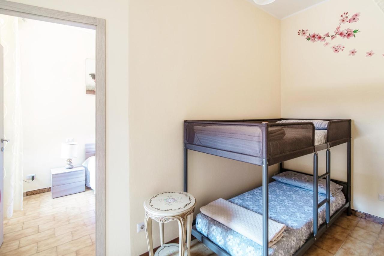 B&B La Corte And Home Restaurant - Free Parking - 10 Minutes To The Lake And Centre 코모 외부 사진