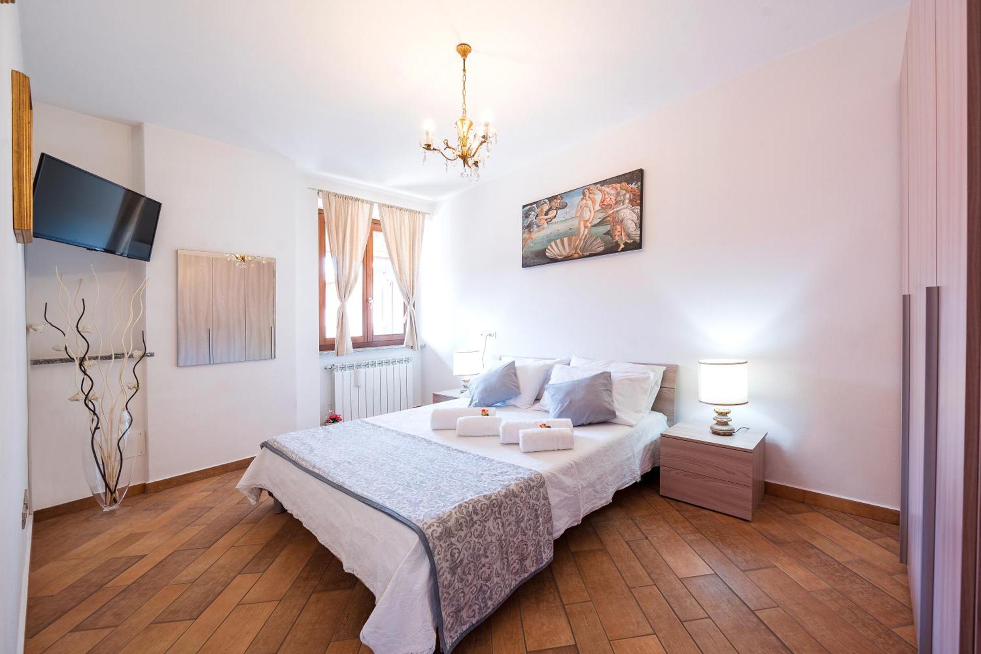 B&B La Corte And Home Restaurant - Free Parking - 10 Minutes To The Lake And Centre 코모 외부 사진